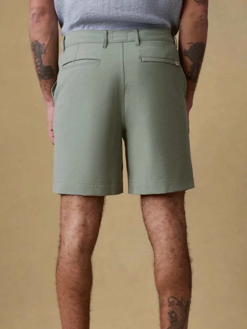 NEW Faherty All Day Short (7